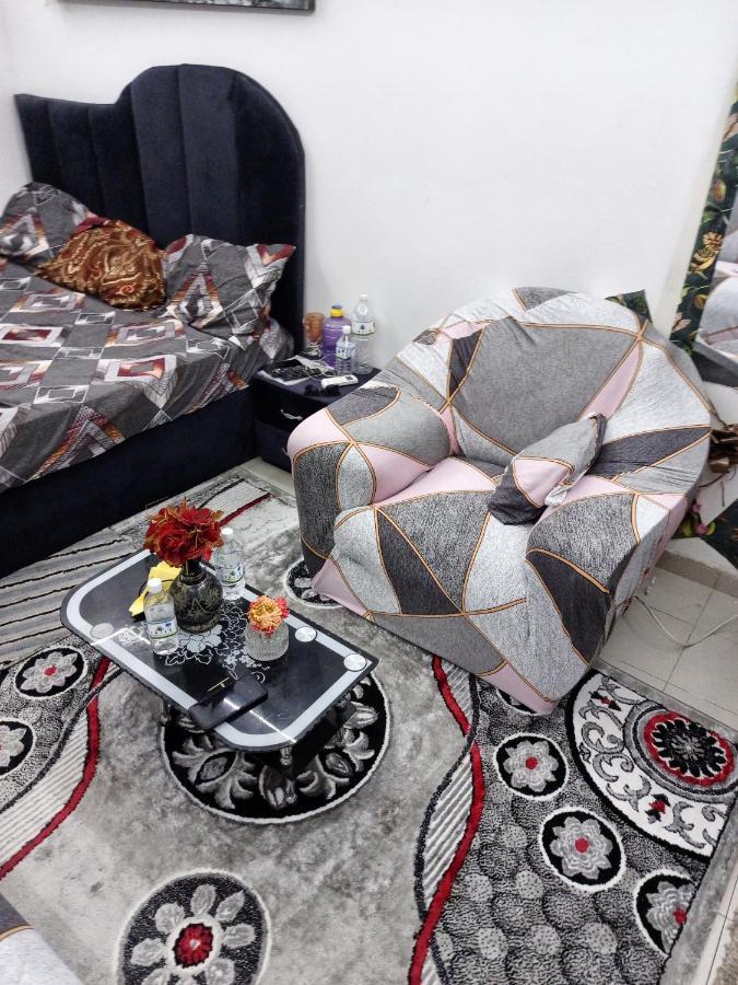 דקר La Maison Du Confort מראה חיצוני תמונה